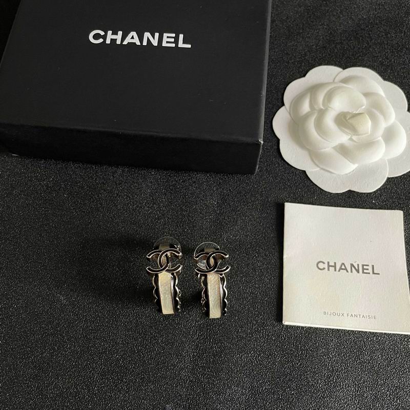 Chanel Earring 06yxs169